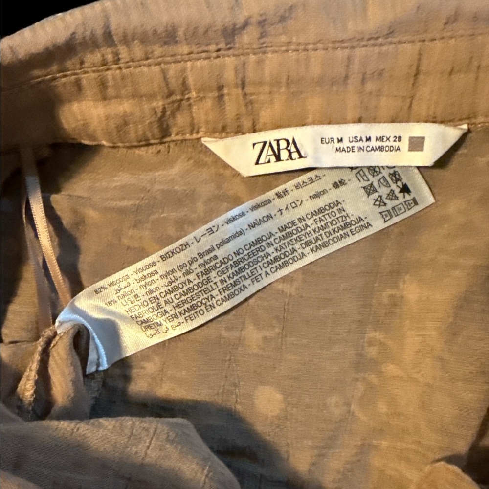 Zara (Beige) Tunic with Lace-Up V-Neck - Picture 6 of 6